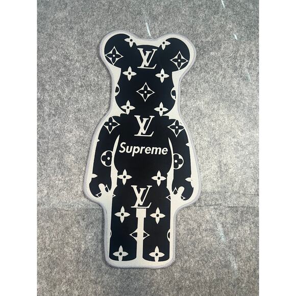 Supreme x LV Bearbrick Rug Non Slip‎ Back - Picture 1 of 4